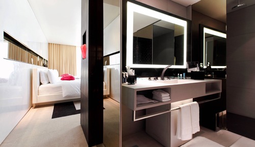 Premier Room, 2 Queen Beds, Non Smoking, Corner