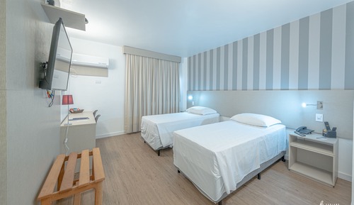 Deluxe Twin Room