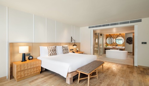 Suite (Beach Access)