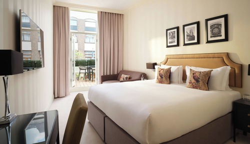 Deluxe Room, 1 King Bed, Balcony