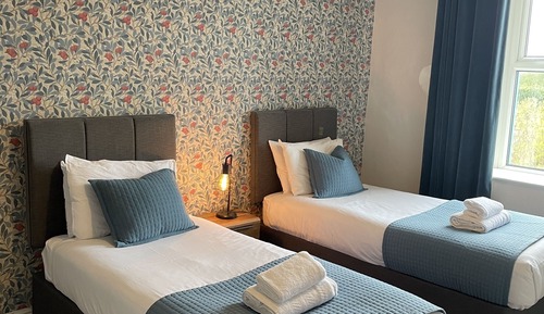 Standard Twin Room, Ensuite