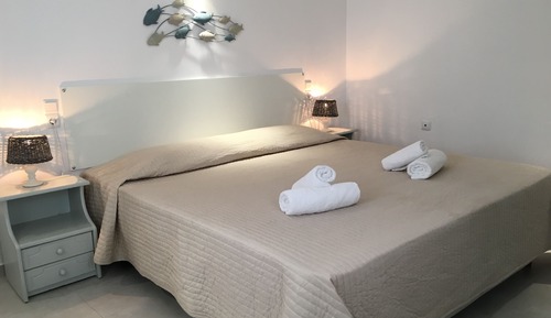 Double or Twin Room, Courtyard View