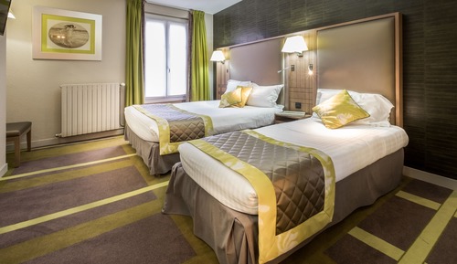 Family Triple Room