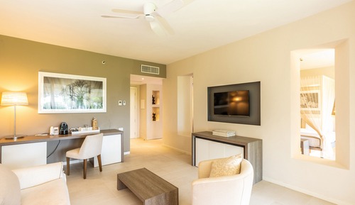 Superior Suite, Ocean View ( B2C-CA)