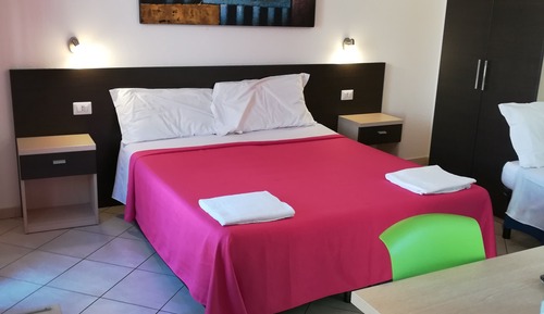 Basic Triple Room, Balcony