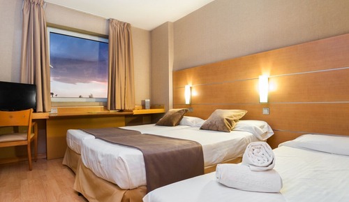 Double Room (with extra bed) (3 Adults)