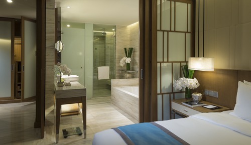Classic Room, 1 King Bed, Club Lounge Access, Ocean View