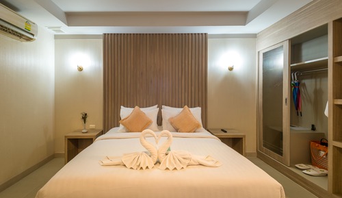 Deluxe Room, Balcony