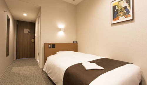 Single Room, Smoking
