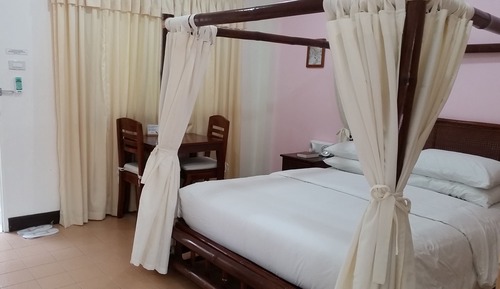Superior Double Room, Garden View ( 2F )