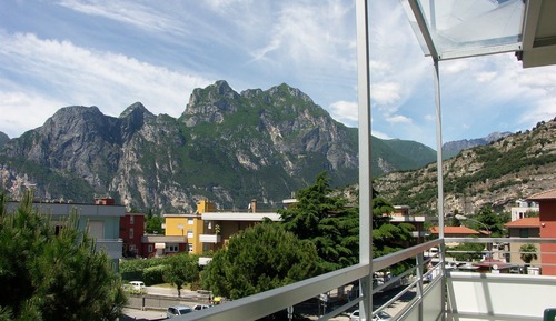 Single Room, Balcony