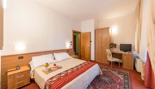Standard Double Room Single Use