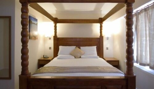 Deluxe Double Room, Ensuite (Four Poster)