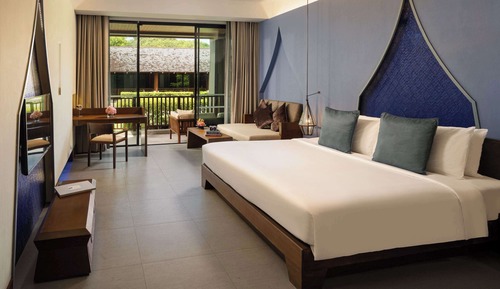 Deluxe Room, Garden View, 1 King Bed & 1 Sofa Bed