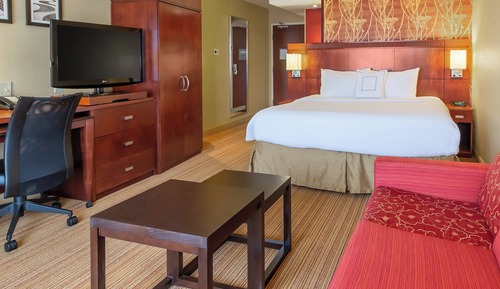 Room, 1 King Bed with Sofa bed, Non Smoking