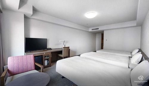 Superior Twin Room Non Smoking (For 3 people)