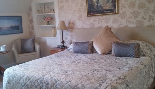 Double or Twin Room, Ensuite (Superking)