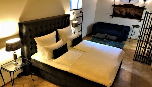 Exclusive Studio Suite