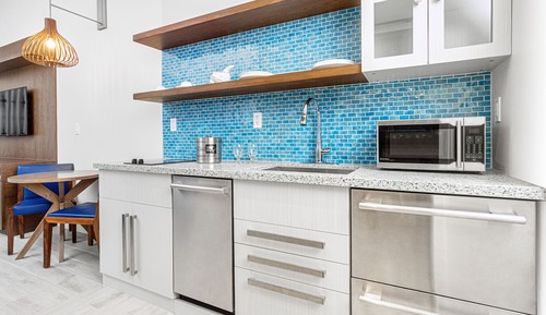 Studio, 1 King Bed, Oceanfront (Residence)