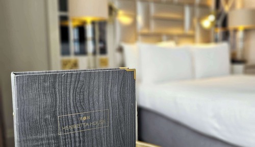 Triple Room (BOUTIQUE)