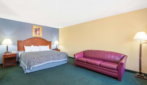 Deluxe Suite, 1 King Bed, Non Smoking (Oversized)