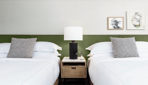 Room, 2 Queen Beds, Mobility Accessible (Accessible Tub)