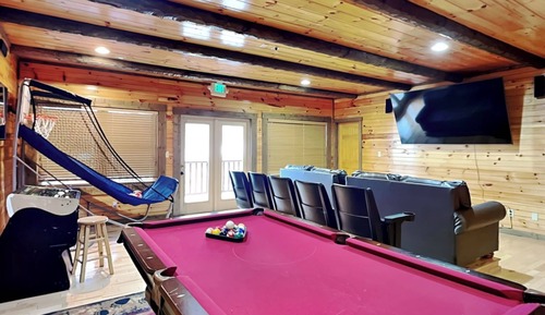 Studio (Multiple Bedrooms)