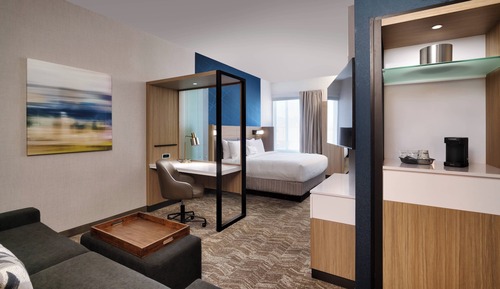 Suite, 1 King Bed with Sofa bed, Mountain View