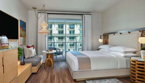 Room, 1 King Bed, Partial Ocean View
