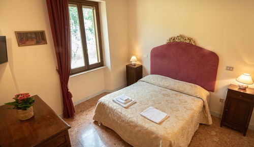Classic Double Room