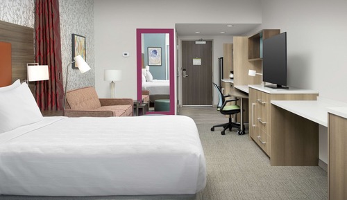 Studio, 2 Queen Beds, Accessible, Bathtub (Mobility & Hearing)