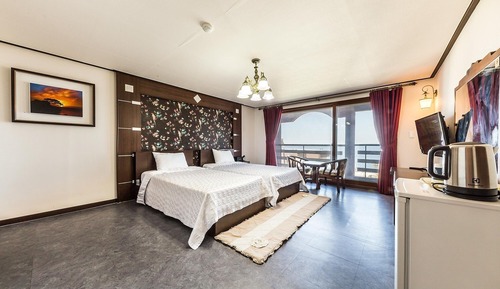 Room (Deluxe Twin (Ocean View))