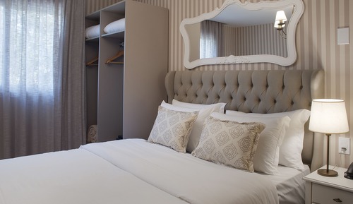 Classic Double Room