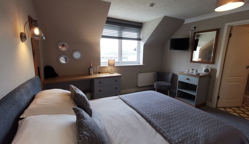 Standard Double Room, Accessible, Ensuite