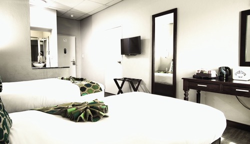 Standard Twin Room