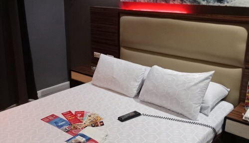 Executive Room, 1 Queen Bed