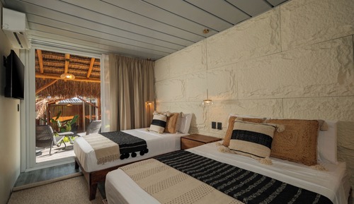 Standard Room, 2 Double Beds