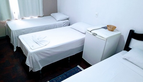 Economy Triple Room