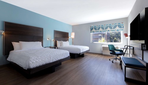 Room, 2 Queen Beds, Accessible (Hearing)