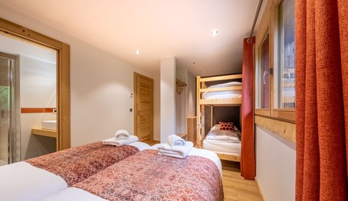 Deluxe Apartment, Ensuite, Mountain View (Pointe de Nyon)