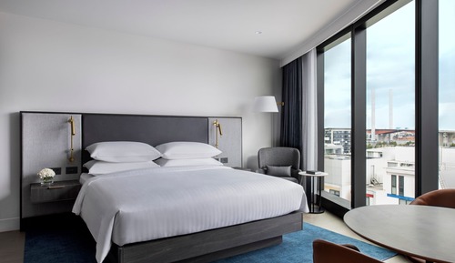 Superior Room, 1 King Bed, Non Smoking