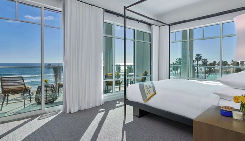 Suite, 1 King Bed (Grand Ocean)