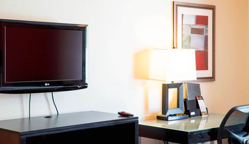 Standard Room, Multiple Beds, Non Smoking, Refrigerator & Microwave
