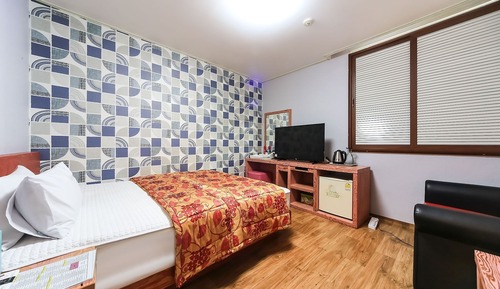 Room (Standard Room)