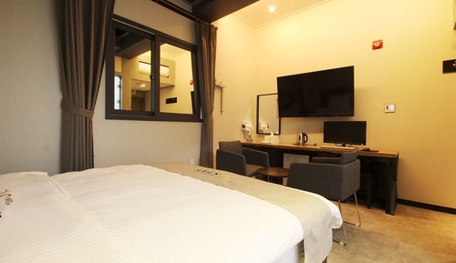 Room (Standard Room)