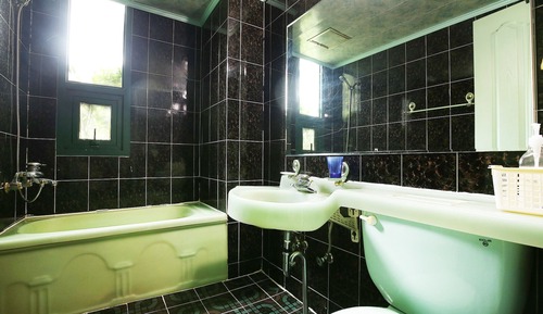 Room (Couple room)