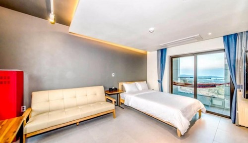 Room (Deluxe Spa-2)