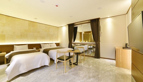 Room (Special (Double + Single 4F & 5F))