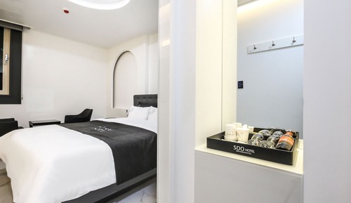 Room (2F Standard room)