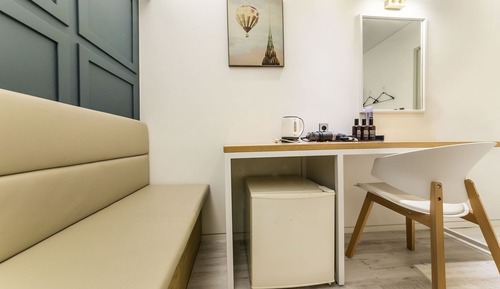 Room (PREMIUM)